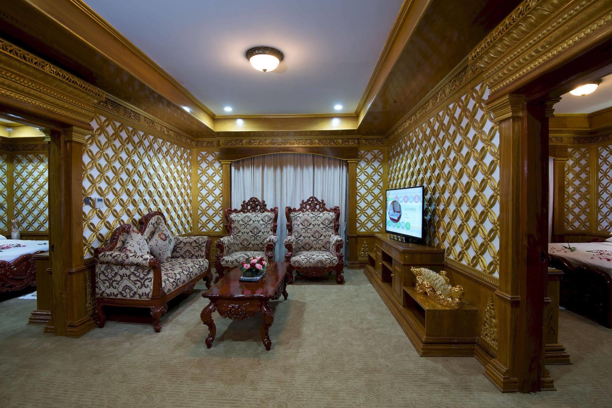 Su Tine San Royal Palace Hotel Bagan Extérieur photo